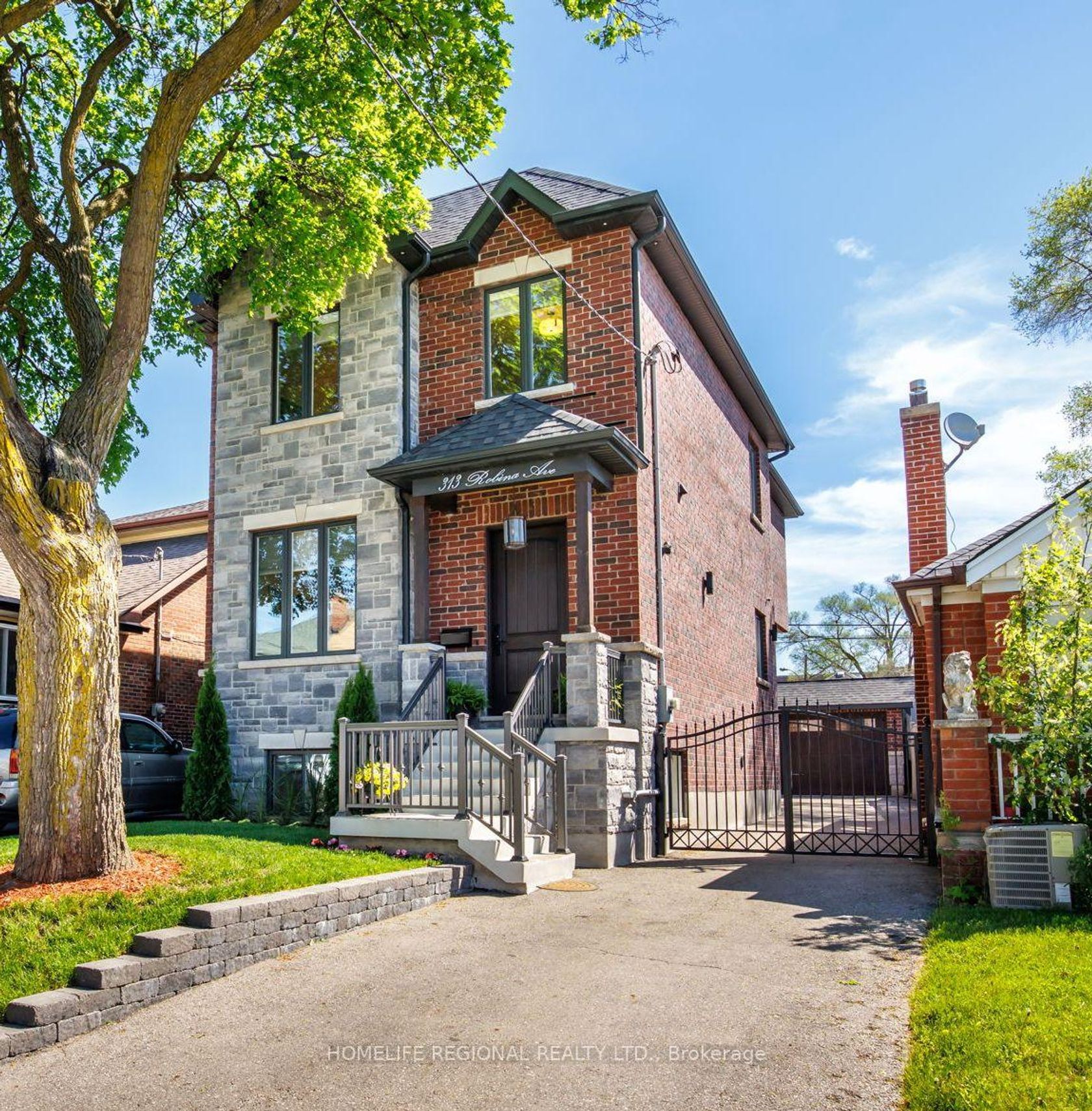313 Robina Avenue, Oakwood Village, Toronto photo 6