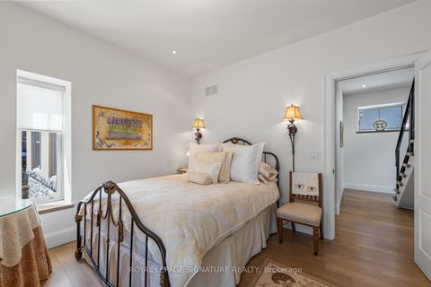 Photo 33 at 4 Neville Park Boulevard, The Beaches, Toronto