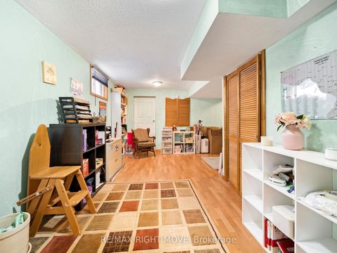 Photo 37 at 42 Sundew Drive, Holly, Barrie