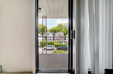 Photo 17 at 60 Regent Street, Eglinton West, Toronto