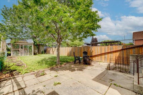 Photo 33 at 60 Regent Street, Eglinton West, Toronto