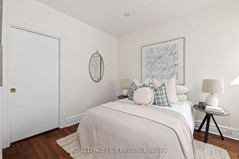 Photo 23 at 477 Roxton Road, Little Italy, Toronto