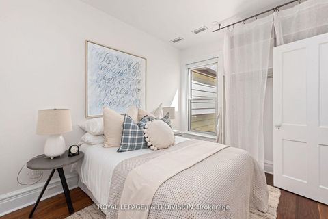 Photo 24 at 477 Roxton Road, Little Italy, Toronto