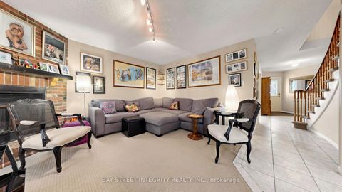 Photo 8 at 178 Roseborough Crescent, Uplands, Vaughan