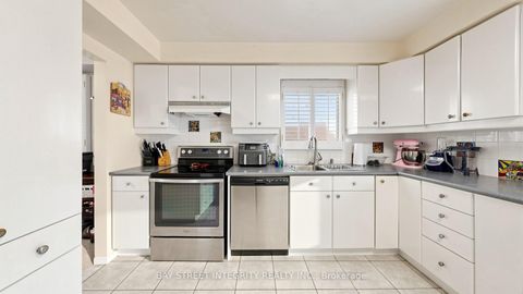 Photo 14 at 178 Roseborough Crescent, Uplands, Vaughan
