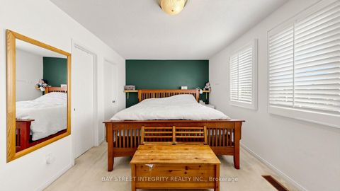 Photo 26 at 178 Roseborough Crescent, Uplands, Vaughan