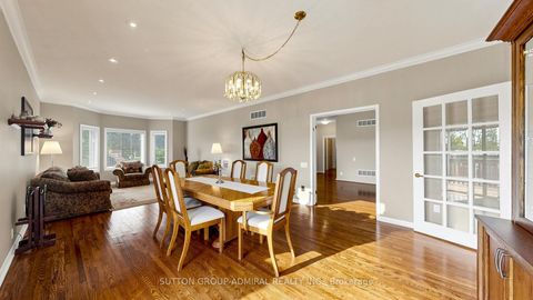 Photo 6 at 51 Faye Court, Yorkhill, Vaughan