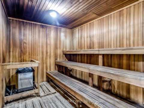 Photo 16 at 1509 - 100 Quebec Avenue, High Park North, Toronto