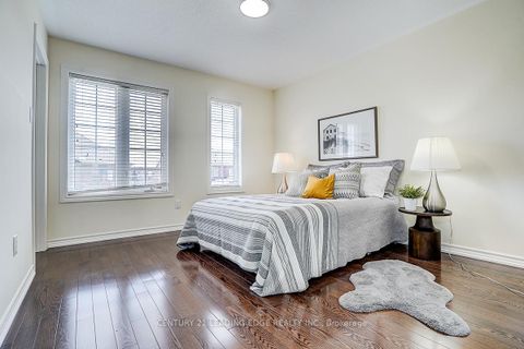 Photo 30 at 22 Pelister Drive, Greensborough, Markham