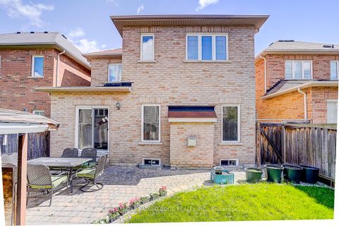 Photo 40 at 22 Pelister Drive, Greensborough, Markham