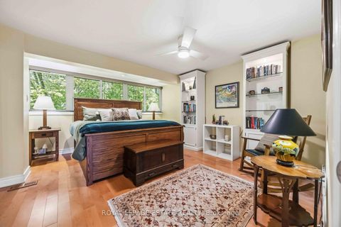 Photo 10 at 123 - 90 Edgewood Avenue, Woodbine Corridor, Toronto