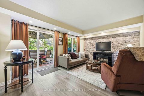 Photo 16 at 123 - 90 Edgewood Avenue, Woodbine Corridor, Toronto