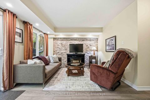 Photo 17 at 123 - 90 Edgewood Avenue, Woodbine Corridor, Toronto