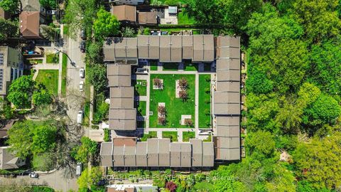 Photo 32 at 123 - 90 Edgewood Avenue, Woodbine Corridor, Toronto