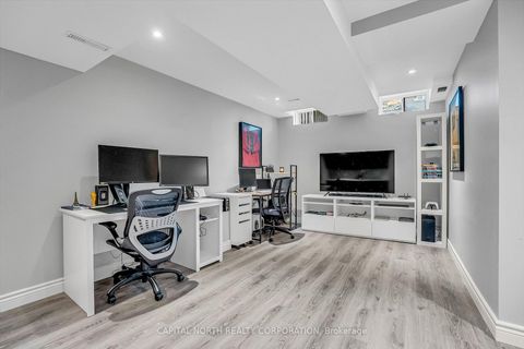 Photo 12 at 76 Longwood Avenue, Oak Ridges, Richmond Hill