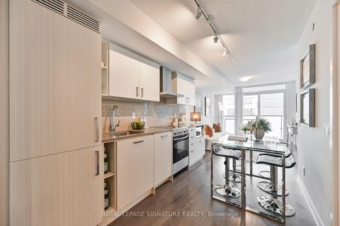 Photo 6 at 606 - 125 Redpath Avenue, Mount Pleasant West, Toronto