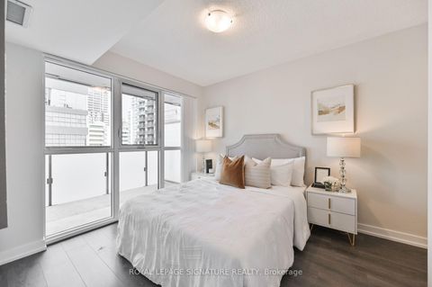 Photo 17 at 606 - 125 Redpath Avenue, Mount Pleasant West, Toronto