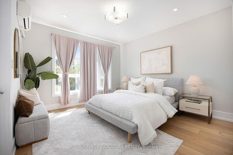 Photo 17 at 569 Craven Road, Coxwell, Toronto