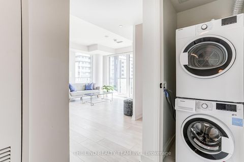 Photo 22 at 527 - 35 Rolling Mills Road, Waterfront Communities C8, Toronto