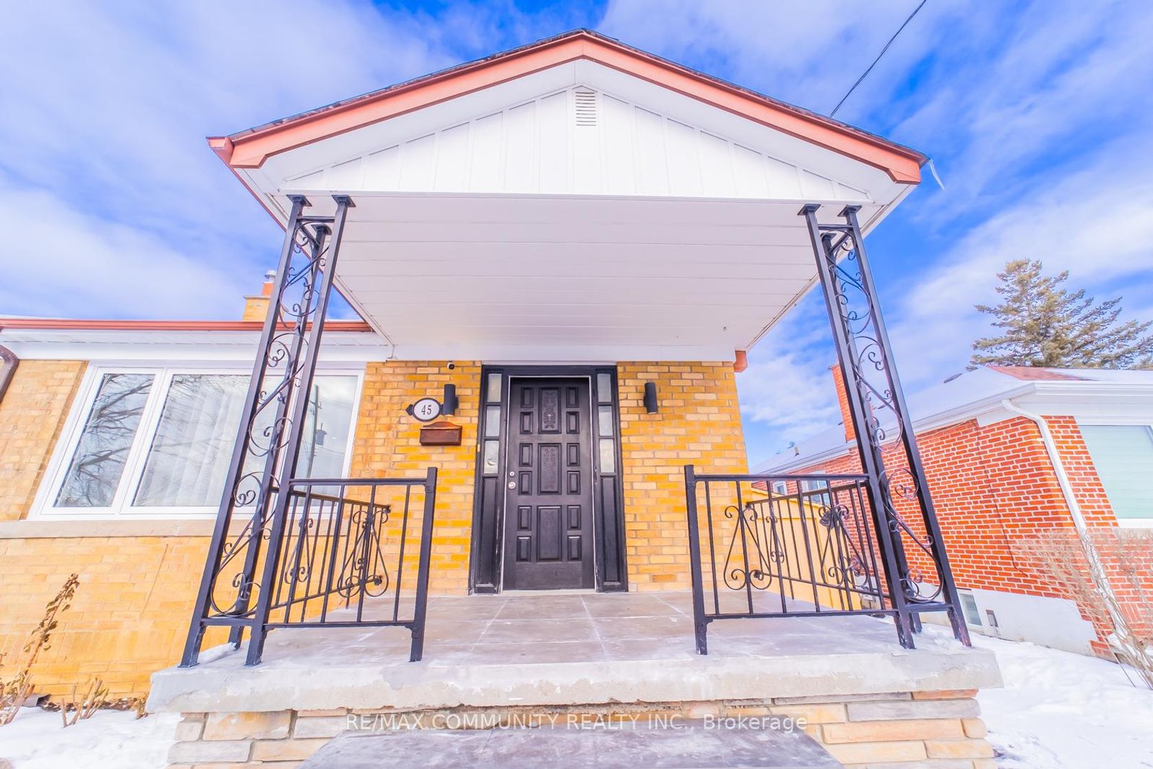 45 Barrymore Road, Bendale, Toronto 