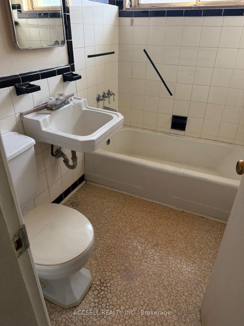 Photo 9 at 27 Ivordale Crescent, Maryvale, Toronto