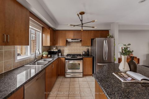 Photo 11 at 4 - 191 Twelfth Street, New Toronto, Toronto