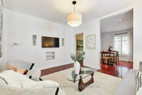 Photo 5 at 285 Woodbine Avenue, The Beaches, Toronto