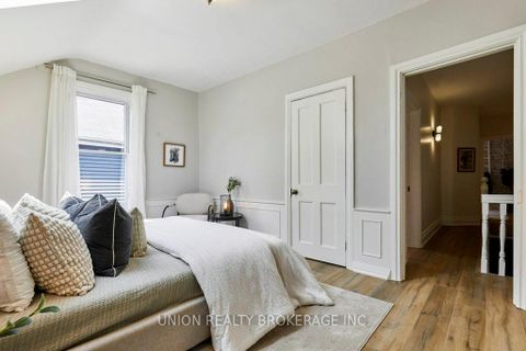 Photo 21 at 285 Woodbine Avenue, The Beaches, Toronto