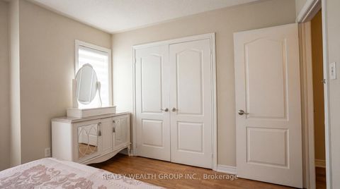 Photo 19 at 212 Vellore Woods Boulevard, Vellore Village, Vaughan