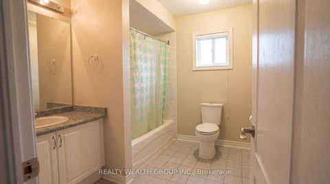Photo 21 at 212 Vellore Woods Boulevard, Vellore Village, Vaughan