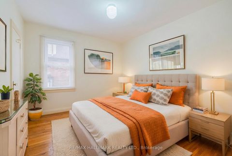 Photo 9 at 945 Glencairn Avenue, Glen Park, Toronto