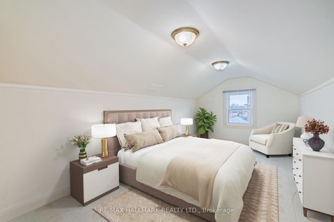 Photo 17 at 945 Glencairn Avenue, Glen Park, Toronto