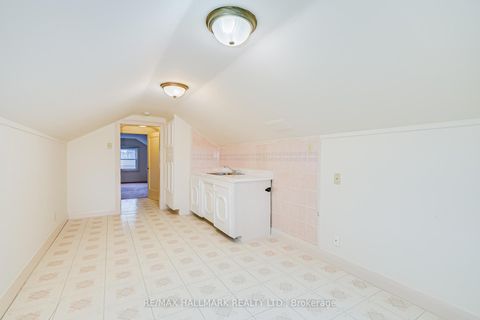 Photo 20 at 945 Glencairn Avenue, Glen Park, Toronto