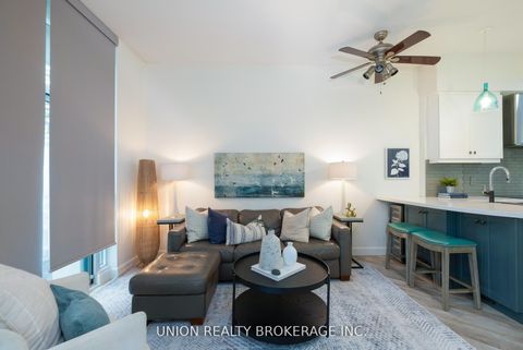 Photo 9 at 606 - 18 Yonge Street, Waterfront Communities C1, Toronto