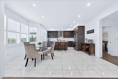 Photo 13 at 22 Marlene Johnston Drive, Holland Landing, East Gwillimbury