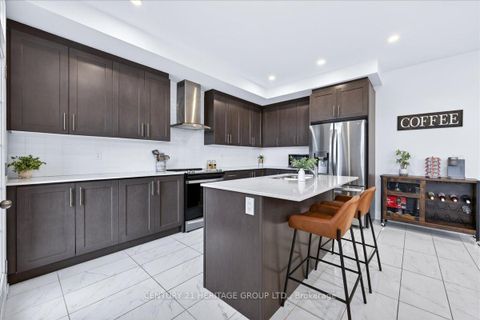 Photo 14 at 22 Marlene Johnston Drive, Holland Landing, East Gwillimbury
