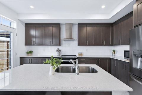 Photo 17 at 22 Marlene Johnston Drive, Holland Landing, East Gwillimbury