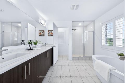 Photo 32 at 22 Marlene Johnston Drive, Holland Landing, East Gwillimbury