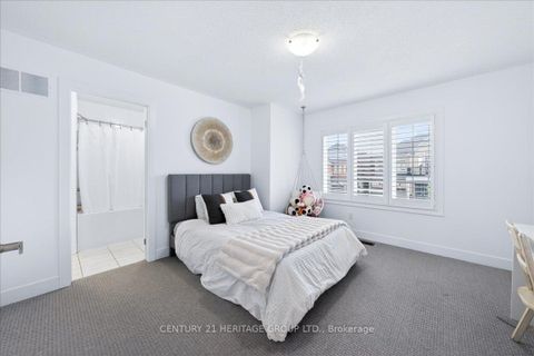 Photo 36 at 22 Marlene Johnston Drive, Holland Landing, East Gwillimbury