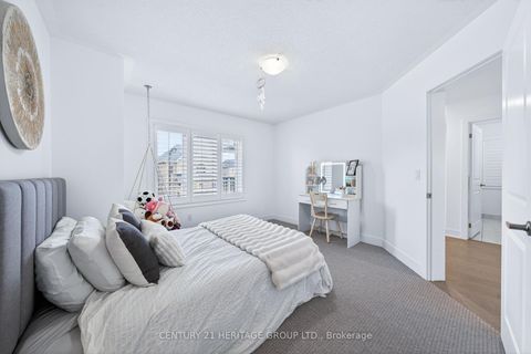 Photo 37 at 22 Marlene Johnston Drive, Holland Landing, East Gwillimbury