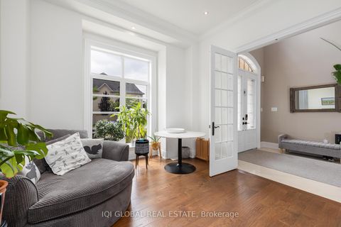 Photo 6 at 292 Lady Valentina Avenue, Patterson, Vaughan