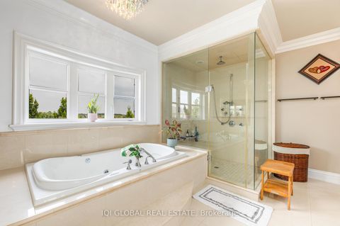 Photo 29 at 292 Lady Valentina Avenue, Patterson, Vaughan
