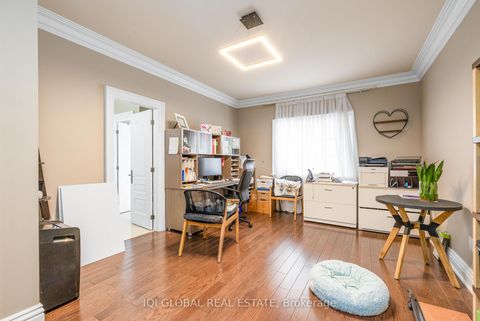 Photo 33 at 292 Lady Valentina Avenue, Patterson, Vaughan