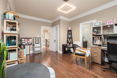 Photo 34 at 292 Lady Valentina Avenue, Patterson, Vaughan