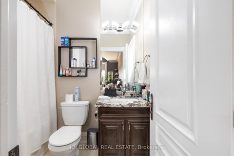 Photo 35 at 292 Lady Valentina Avenue, Patterson, Vaughan