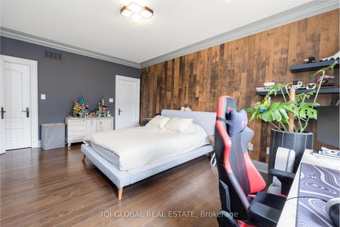 Photo 37 at 292 Lady Valentina Avenue, Patterson, Vaughan