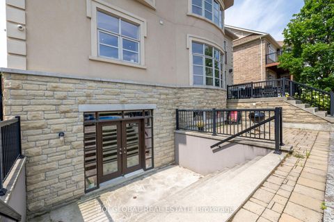 Photo 42 at 292 Lady Valentina Avenue, Patterson, Vaughan