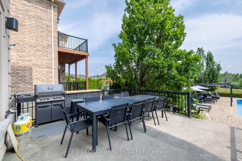Photo 43 at 292 Lady Valentina Avenue, Patterson, Vaughan