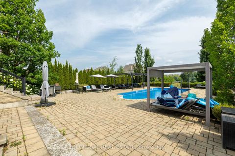 Photo 44 at 292 Lady Valentina Avenue, Patterson, Vaughan