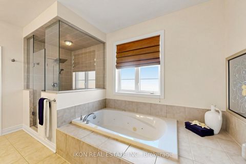 Photo 24 at 20 16th Lane, Unionville, Markham